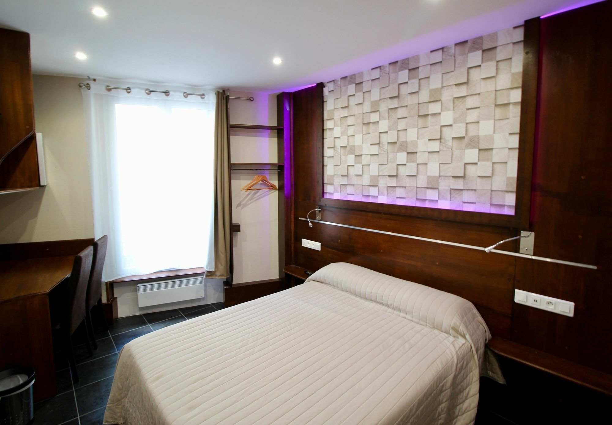 Hotel Des Pyrenees Paris Dış mekan fotoğraf